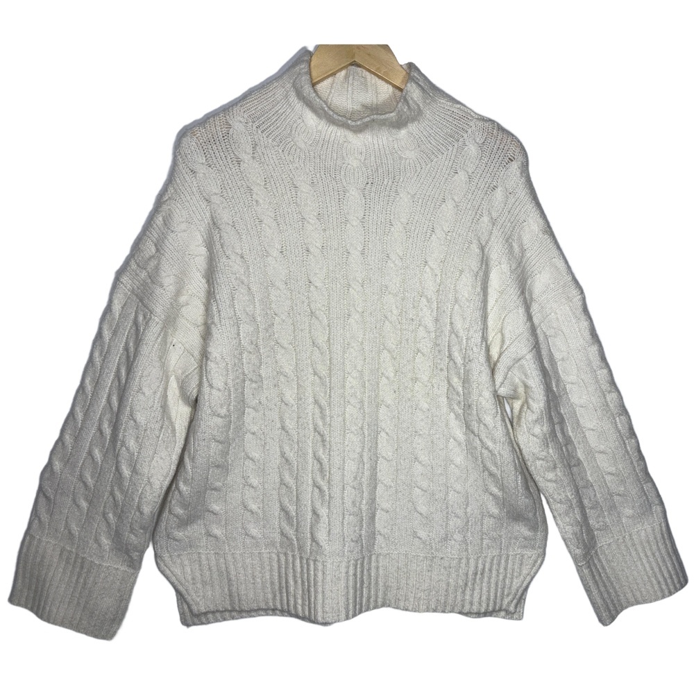 Abercrombie & Fitch Cream Ribbed Cable Knit Mock Neck Turtleneck Sweater Size M